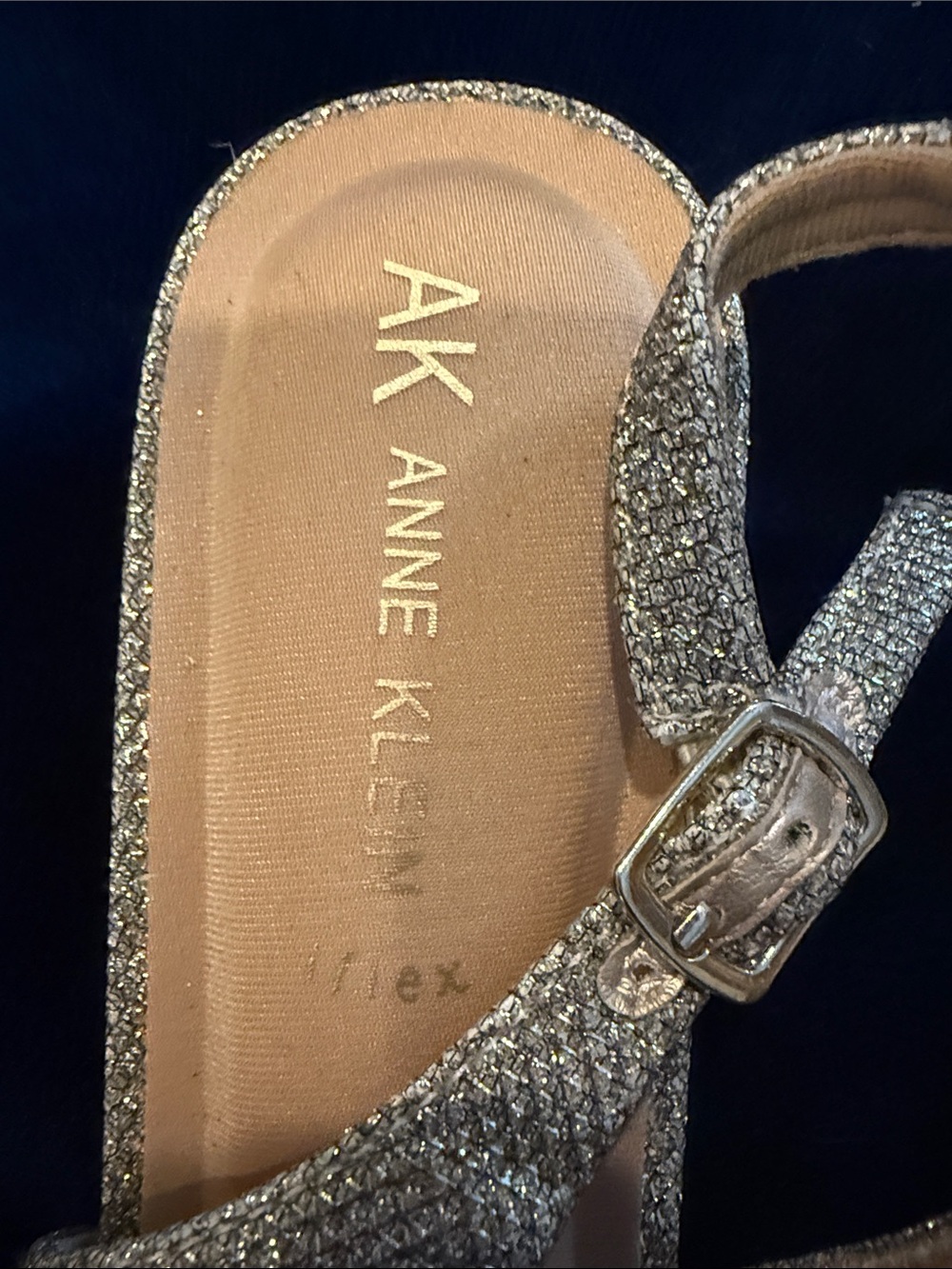 Anne Klein Gold Pointed Toe Slingback Flats with Crystal Buckle. NWOB SIZE 9 - Picture 2 of 5